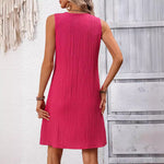 Women's Elegant Pleated Sleeveless V-neck Dress