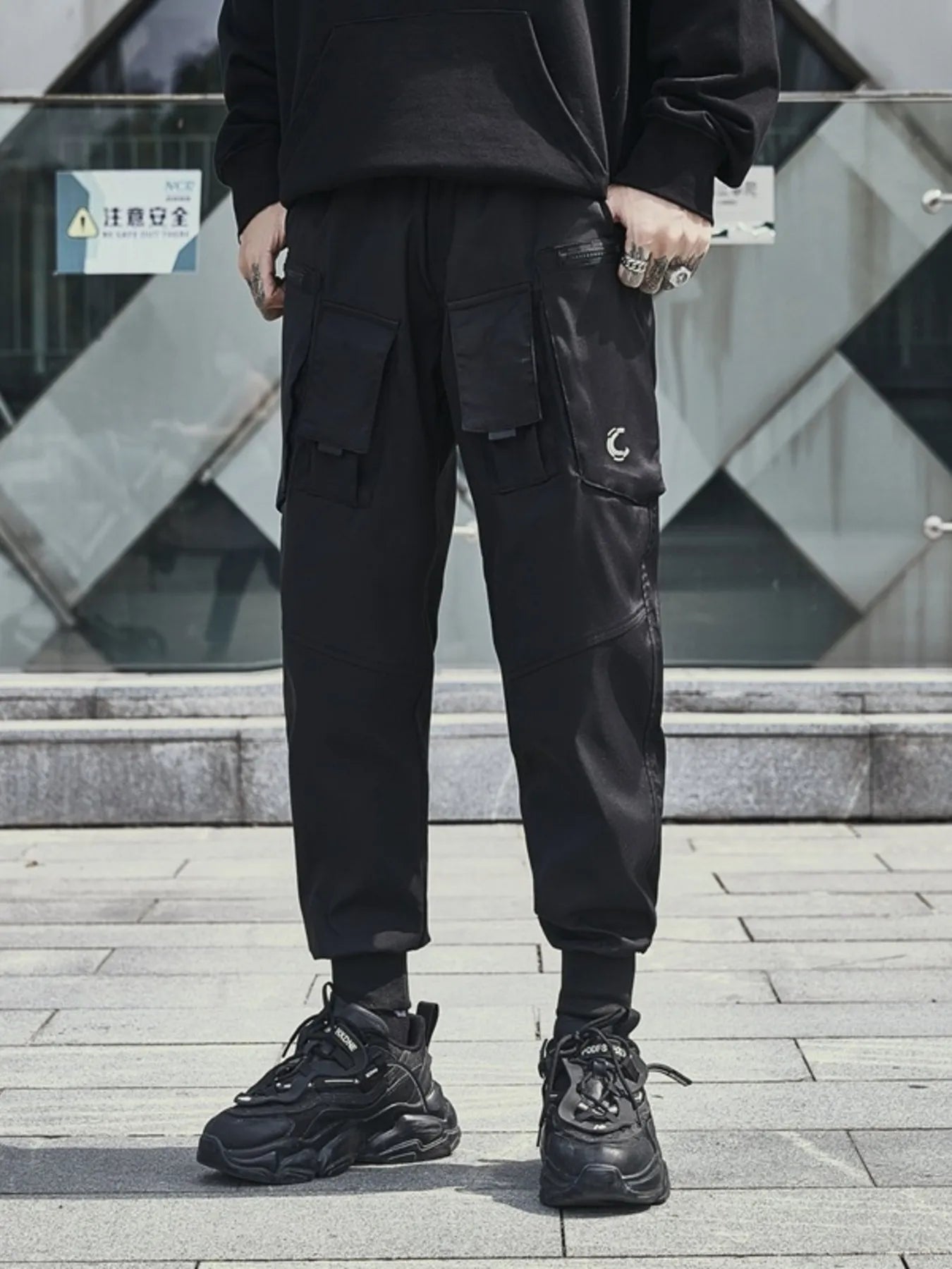 a563a2a1c6f0468ab226d74ac9de1605-Max-Origin